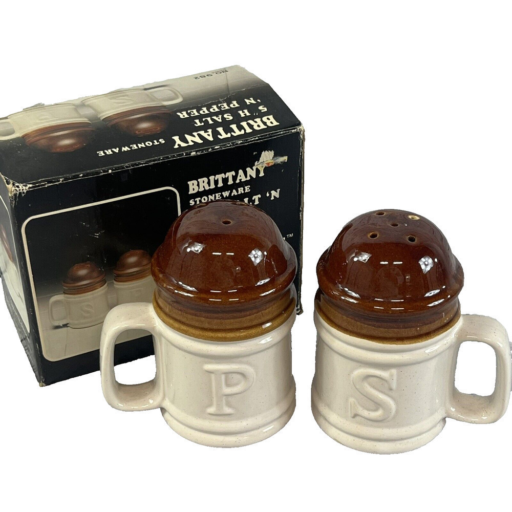 Vintage Brittany Stoneware 5" Salt N Pepper Shakers w/ Handles 1982